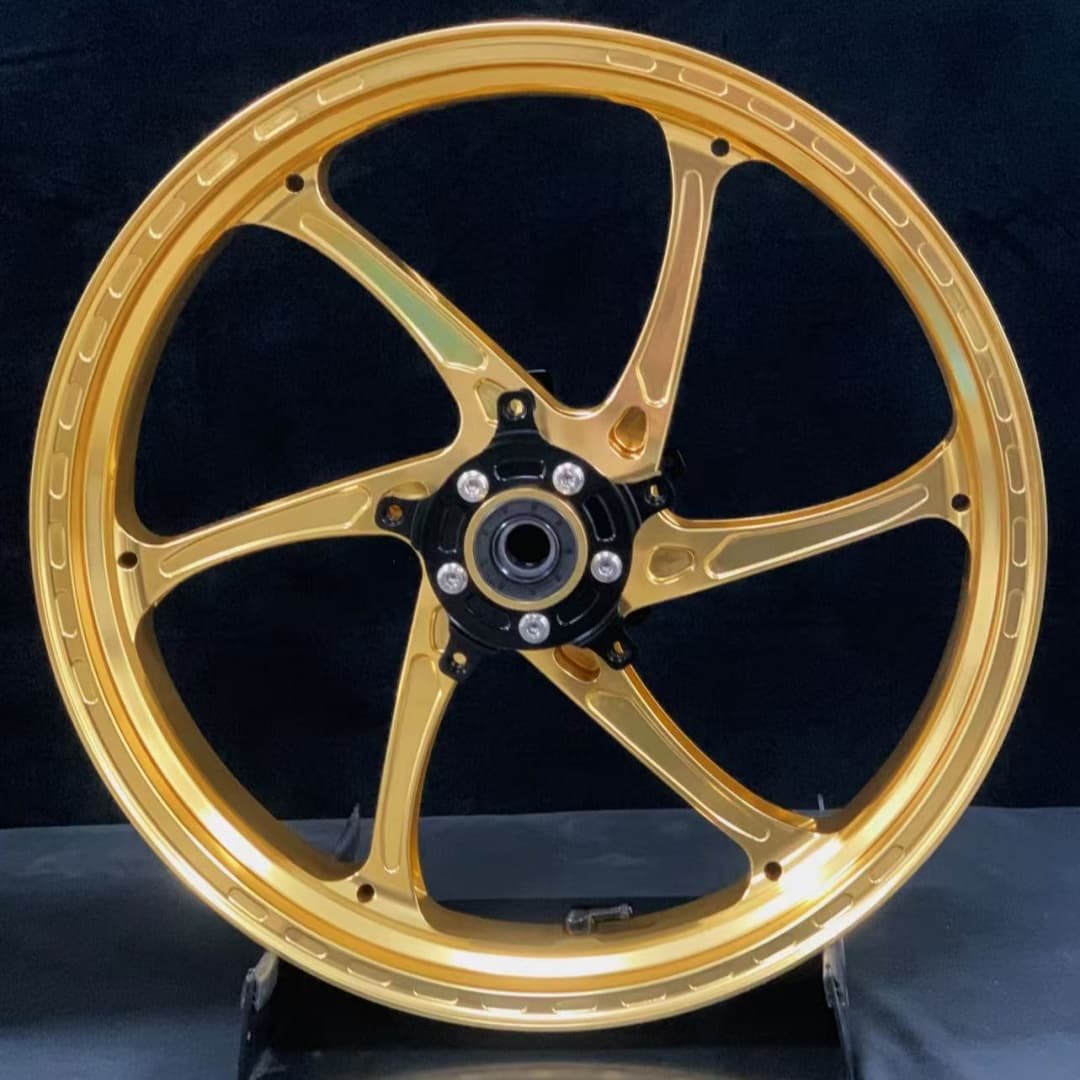 Forged front wheel for HONDA CBR650R – precision CNC-machined 5-spoke gold finish with black hub for agility and control