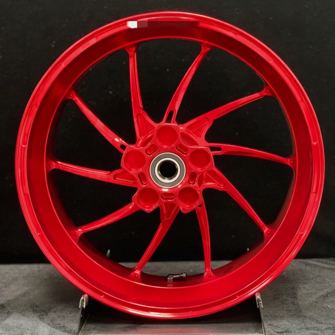 Red forged rear wheel for Ducati PANIGALE V4 2025 – ultra-lightweight CNC performance design by FLEXI Moto Wheels