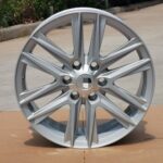 20x8 Silver forged wheel front view有些